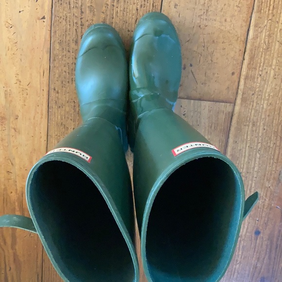 Hunter boots! - Picture 3 of 4